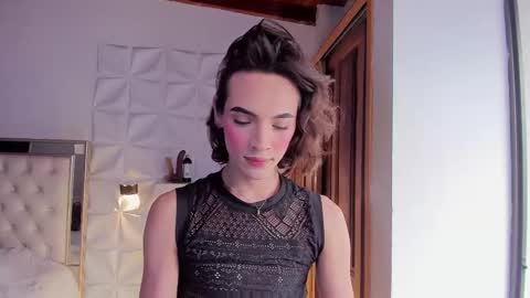 Snapshot of missarii28 chatting on 29, 11, 2025 Mis Ari online show from 29, 11, 2025