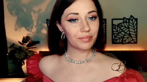 The divine Beverly online show from 7, 12, 2024