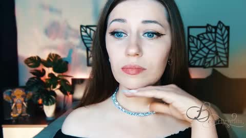 The divine Beverly online show from 13, 2, 2025