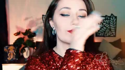 The divine Beverly online show from 2, 3, 2025