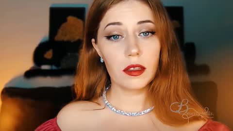 The divine Beverly online show from 30, 9, 2025