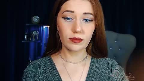 Snapshot of missbeverlymills chatting on 4, 4, 2026 The divine Beverly online show from 4, 4, 2026