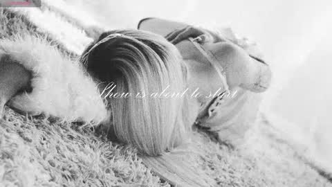 Snapshot of misschloe__ chatting on 7, 11, 2025 Chloe freelance model Please your thumbs up are important online show from 7, 11, 2025