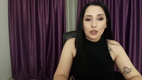 Miss online show from 4, 1, 2025