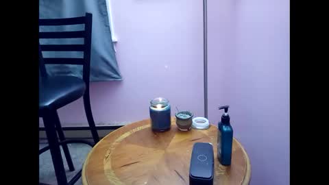 MissEeva online show from 9, 12, 2024