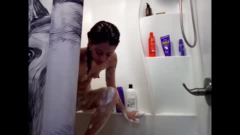 MissEeva online show from 12, 3, 2025