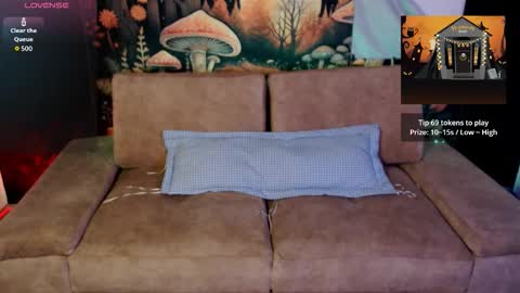 Snapshot of missfungi chatting on 14, 10, 2025 Luna online show from 14, 10, 2025