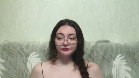 missis mona online show from 8, 12, 2024