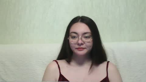 missis mona online show from 7, 1, 2025