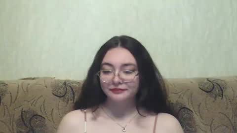 missis mona online show from 19, 1, 2025