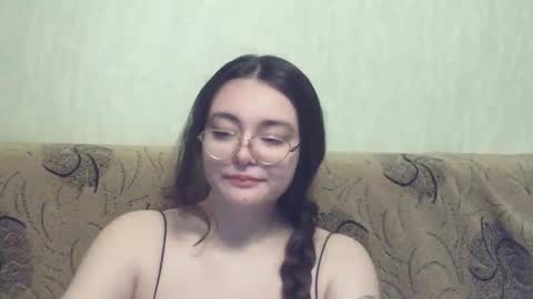 missis mona online show from 19, 2, 2025