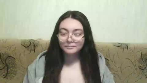 missis mona online show from 24, 2, 2025