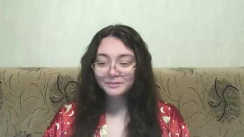 missis mona online show from 25, 2, 2025