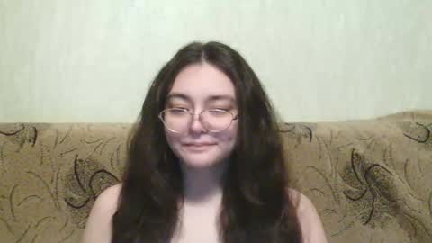 missis mona online show from 6, 3, 2025