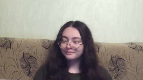 missis mona online show from 8, 10, 2025