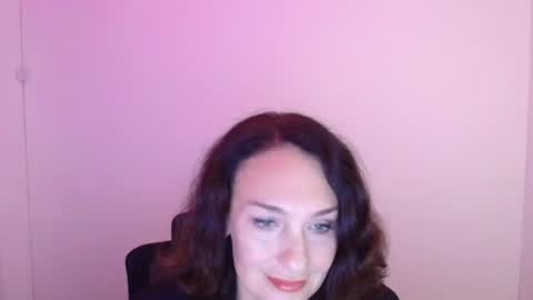 Snapshot of misskristyyy chatting on 10, 10, 2025 Christina online show from 10, 10, 2025