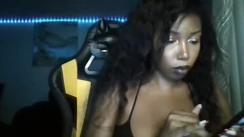 missladyonyx online show from 17, 9, 2025