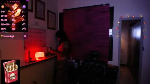 LanaLul  online show from 4, 12, 2025