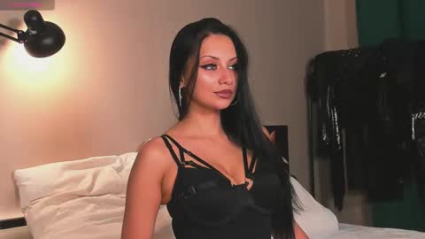 Goddess Margot online show from 17, 9, 2025