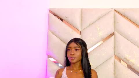 lyly  independient model online show from 20, 3, 2026