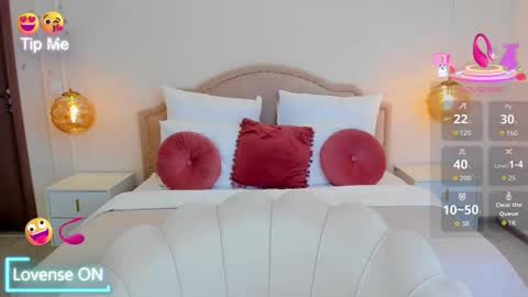 Snapshot of misslou_ chatting on 17, 3, 2026 Lou online show from 17, 3, 2026