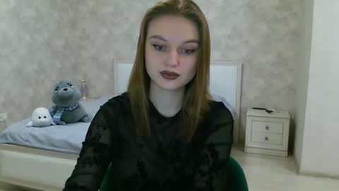 OneGoddess online show from 26, 1, 2025