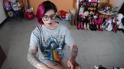 Miss Mia online show from 21, 12, 2024