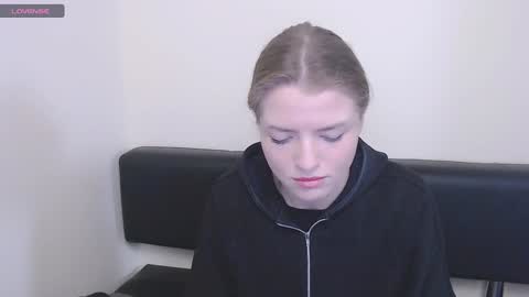 Olivia online show from 9, 12, 2024