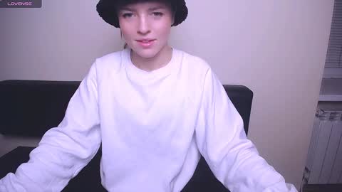 Olivia online show from 14, 12, 2024