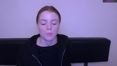 Olivia online show from 27, 12, 2024