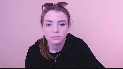 Olivia online show from 10, 2, 2025