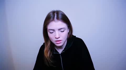 Olivia online show from 11, 2, 2025