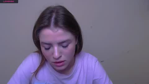 Olivia online show from 27, 2, 2025