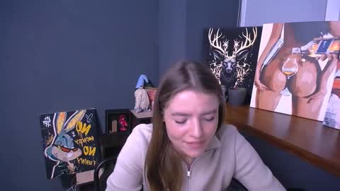 Olivia online show from 23, 11, 2025