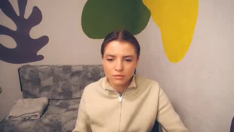 Olivia online show from 2, 12, 2025