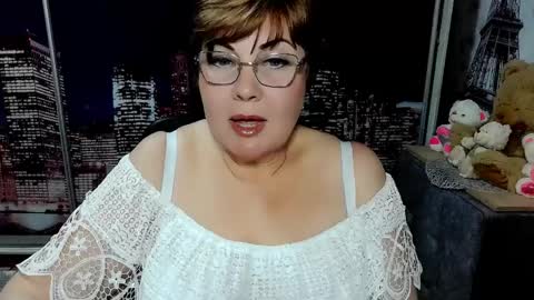 Snapshot of missritabella chatting on 1, 4, 2026 Rita online show from 1, 4, 2026