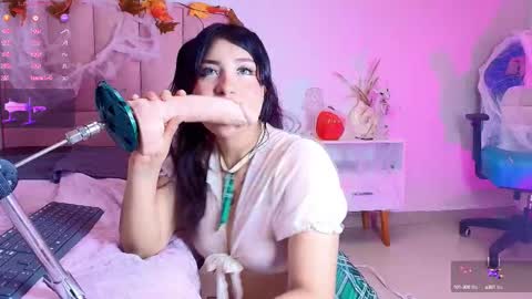 Luna online show from 10, 10, 2025