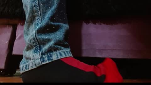 Snapshot of misssam28 chatting on 13, 11, 2025 TELL ME MISS online show from 13, 11, 2025