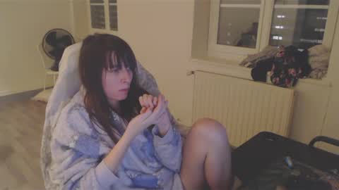 missthon online show from 20, 12, 2024