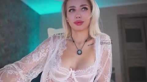 Eva online show from 12, 10, 2025