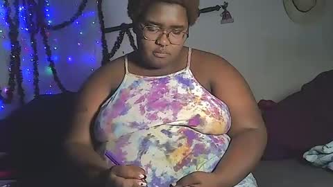 Snapshot of misstrezzkristina chatting on 4, 1, 2025 Misstrezzkristina online show from 4, 1, 2025