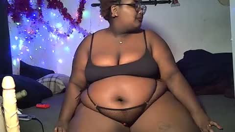 Misstrezzkristina online show from 26, 1, 2025