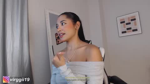 missvirggii online show from 10, 11, 2025