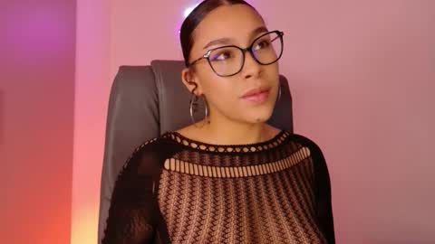 Missy Gainer online show from 15, 10, 2025