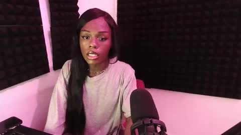 Snapshot of missymixingmiss chatting on 5, 4, 2026 lauren online show from 5, 4, 2026