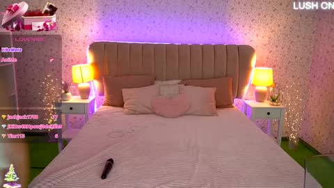 Amely  online show from 15, 1, 2025