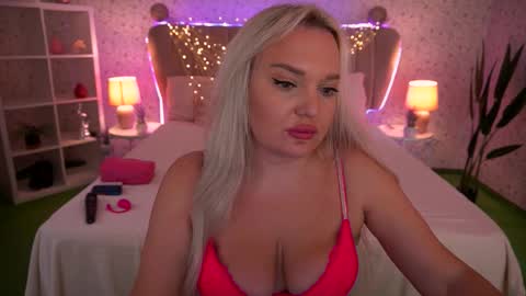 Snapshot of missyymarty chatting on 6, 11, 2025 missyymarty online show from 6, 11, 2025