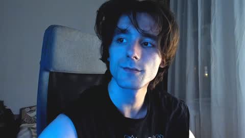 Snapshot of misterhult chatting on 6, 12, 2024 My name is Anton Bogatyrev online show from 6, 12, 2024