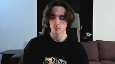 Snapshot of misterhult chatting on 13, 2, 2025 My name is Anton Bogatyrev online show from 13, 2, 2025