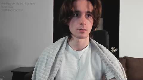 Snapshot of misterhult chatting on 14, 2, 2025 My name is Anton Bogatyrev online show from 14, 2, 2025